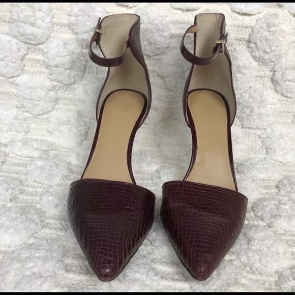 Ann Taylor Wine Red Snakeskin Heels - Picture 4 of 7